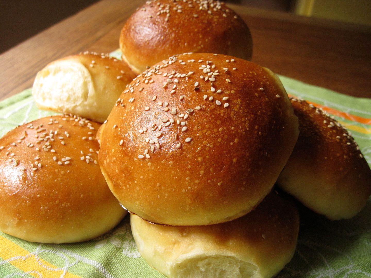 Light Brioche Hamburger Buns